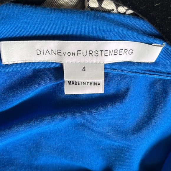 DVF New Julian Two Mini Diane Avon Furstenberg royal blue wrap dress 4 - Picture 6 of 8